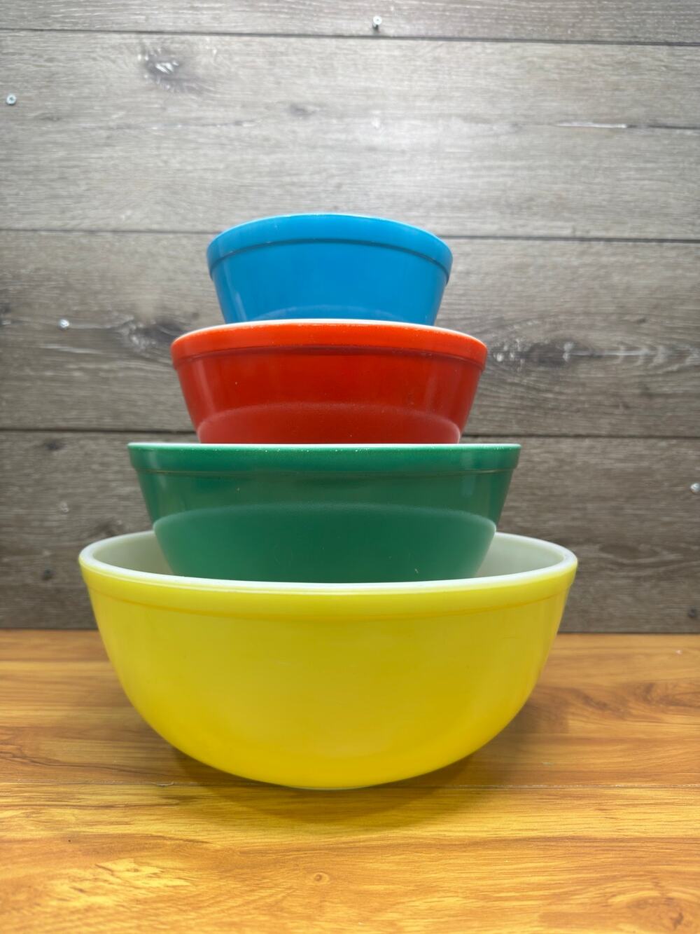 Pyrex Primary Colors Nesting Mixing Bowls # 401 no # 403 404 ~ 4 pc set